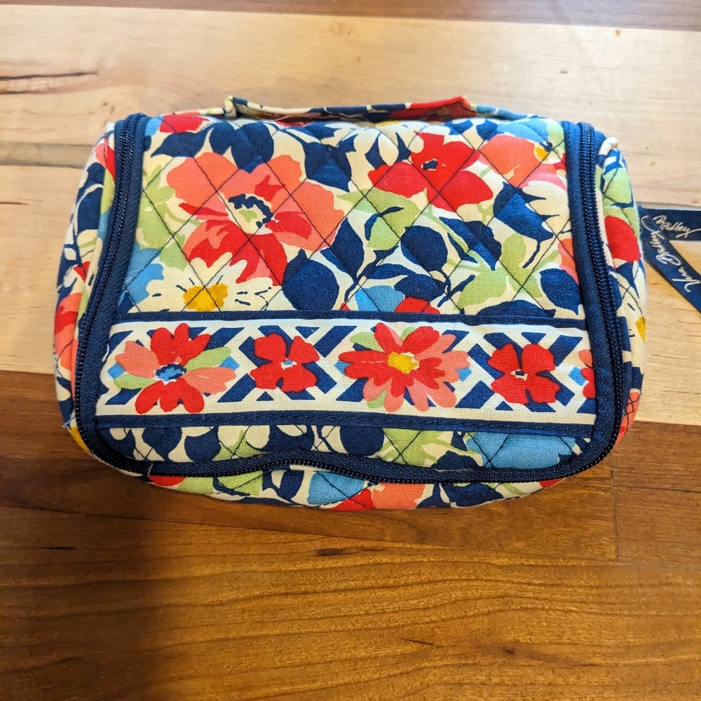 Vera Bradley Travel Organizer